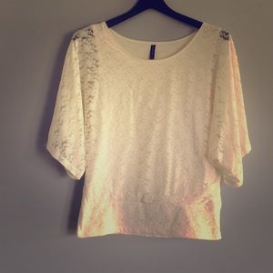Beautiful lace top !!